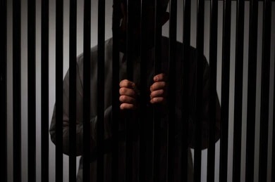 هتك عرض قاصر: السجن 10 سنوات و6 أشهر للمدان